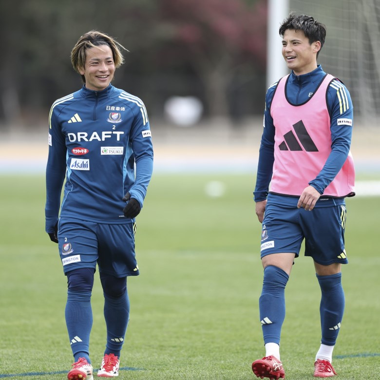 2025チームオフィシャルトレーニングウェア発売のお知らせ | ニュース