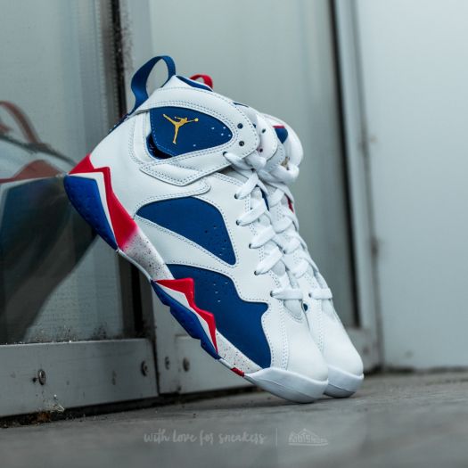 Women's shoes Air Jordan 7 Retro (BG) White/ Metallic Gold Coin