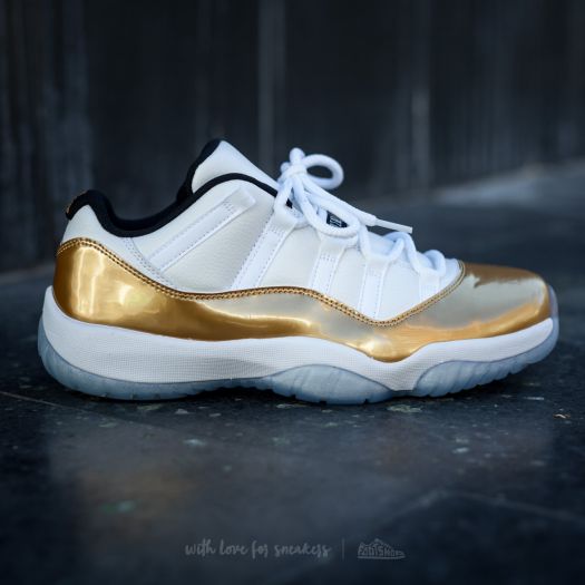 Men's shoes Air Jordan 11 Retro Low White/ Metallic Gold Coin