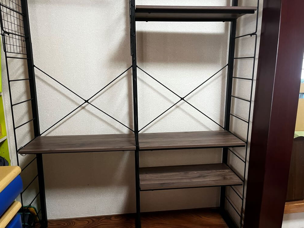 ニトリの突っ張りワイヤーシェルフNポルダは使い方無限！こども部屋