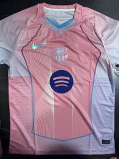 FC Barcelona Nike ピンクUNHCRユニフォームサイズ - メルカリ