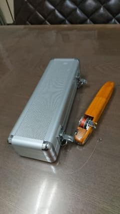 お値下げ!!】K-ZAN☆K2 ワカサギ電動リール（アルミケース付属です