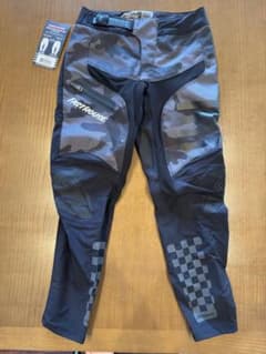 値引き！新品未使用 FASTHOUSE FASTLINE Y26 MTBパンツ - メルカリ