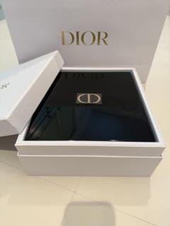 クリスチャンディオール プレステージVIP顧客限定品 高級ケース - メルカリ
