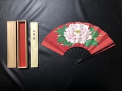 扇子 32cm 十松屋福井扇舗 鬼扇 赤地一輪牡丹図 仕舞扇 能楽 着物