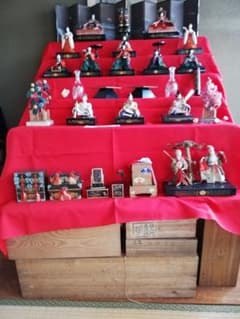 断捨離 最終価格】昭和初期 ひな人形 - メルカリ