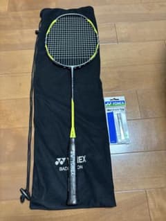 新品同様 YONEX ARCSABER 7 PRO 4U ガットグリップ付き - メルカリ