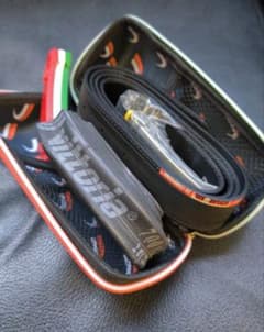 限定50個の逸品！Vittoria Corsa evo cxのタイヤ製ベルト付！ - メルカリ