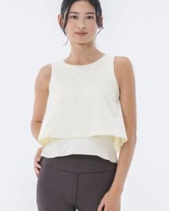 カップ付きフレアタンクトップ M サイズ - メルカリ