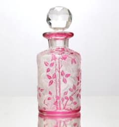 オールド・バカラ レアサイズ 桃色被せガラス 犬薔薇 金彩 香水瓶