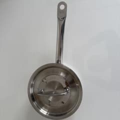 Fissler ステンレススチール 片手鍋 蓋付き お値引きしました - メルカリ