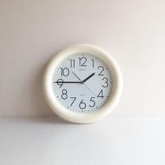 SEIKO 白の掛け時計 70-80s ポストモダン - メルカリ