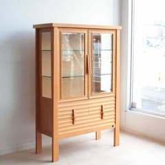 コスガ 「ソレヴァンテ」 オーク材 ガラスキャビネット ZR24376 - メルカリ