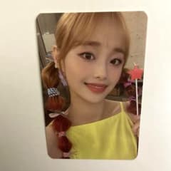 LOONA チュウ Chuu トレカ 12:00 Midnight アルバム - メルカリ