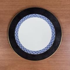 伊万里焼 畑萬陶苑 キュイール金彩青海波文 フラットプレート☆ - メルカリ