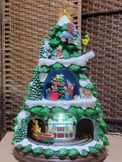 Disney アニメーション付きクリスマスツリー - メルカリ