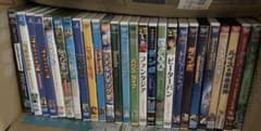 ディズニーなど子供向けDVDまとめ売り！ - メルカリ