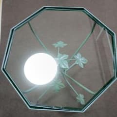 八角形 ガラスアイアンテーブル 葉モチーフ 中古品 - メルカリ