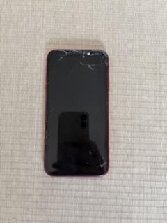 iPhoneXR RED 64GB 画面割れあり ジャンク扱い 付属品あり - メルカリ
