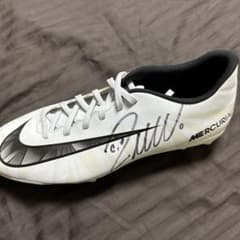 リオネルメッシ 直筆サインスパイク auto a1sports | Shop at Mercari