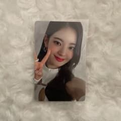 ITZY リア Cheshire トレカ with mu u特典 - メルカリ