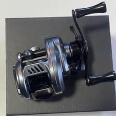 NEW】超軽量 ベイトフィネスリール 右ハンドル LEYDUN USOPP - メルカリ