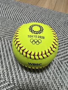 超貴重/美品】2020東京オリンピックソフトボール公認ボール - メルカリ