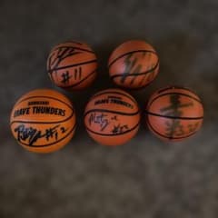 川崎ブレイブサンダーサイン入りミニバスケットボール5個セット - メルカリ