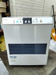 札幌発コロナFF温風石油ストーブ！品番「FF‐VG4214S」2015年式中古品