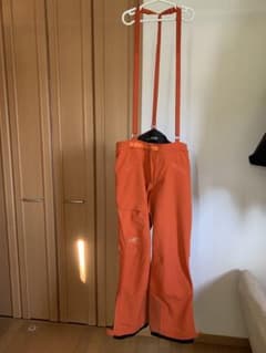 オレンジ サスペンダー付き スキーウェア - メルカリ