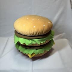 非売品）マクドナルド ハンバーガー ビックマック クッション 高27直径