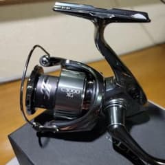 シマノ 22 ステラ C3000XG ウォーターランド ウッドノブ交換済 - メルカリ