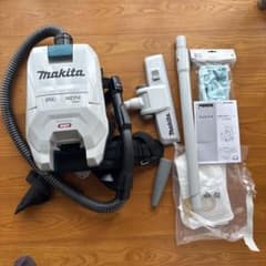 マキタ 充電式背負クリーナ VC008G 本体のみ makita 中古 - メルカリ