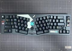 m45187534951_1.jpg?1728893679