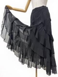 華やか✨ 新品 社交ダンス スカート 黒 7段フリル ラインストーン付