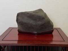 瀬田川石 金梨地石 稀少石 水石 三大銘石 山型 鑑賞石 黒石 真黒石