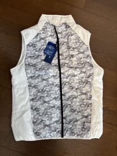 新品タグ付き TOUR STAGE ゴルフホワイト/迷彩柄ベスト LLサイズ
