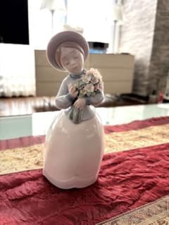 絶版 希少 美品】リヤドロ LLADRO 6869 「大好きな香り」 - メルカリ