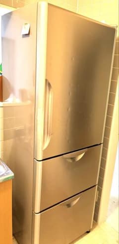 日立冷凍冷蔵庫R-S36RV 冷蔵庫 ファミリー向け 大容量 シルバー 冷蔵庫