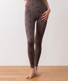 m54700937009_1.jpg?1764844631