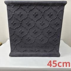 m55165462871_1.jpg?1740824753