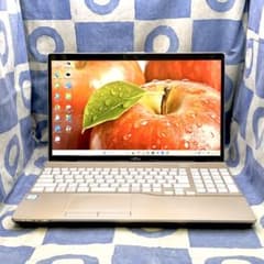 快速SSD256GB☆美しいゴールドノートパソコン♪第7世代！カメラ！Win11