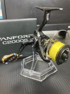 極美品】シマノ 20ヴァンフォード C2000S 20ツインパワースプール