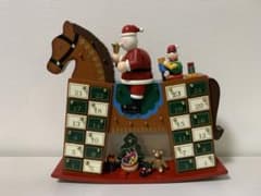 アドベントカレンダー コストコ 木製 サンタと馬 - メルカリ