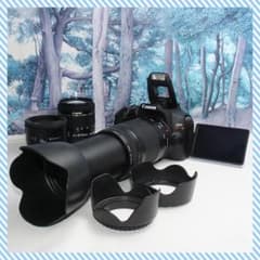 ☆扱い易い多機能な一眼レフ機☆キャノン kiss X10 トリプルレンズ