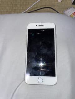 ジャンク品】iPhone 8 シルバー 本体 ひび割れあり - メルカリ