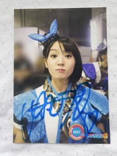 直筆サイン】咲良菜緒 生写真 - メルカリ