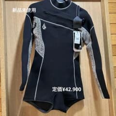 VOLCOMロンスプ2mm Chest Zip LS サイズ8 - メルカリ
