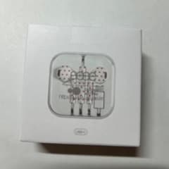新品未使用】aeae イヤホン USB-C ホワイト レッド - メルカリ