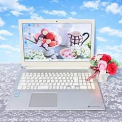 薄型軽量❣東芝ノートパソコン Win11 core-i5 SSD カメラ付き✨ - メルカリ